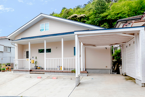 おしゃれな外観、洗濯が楽なおうち